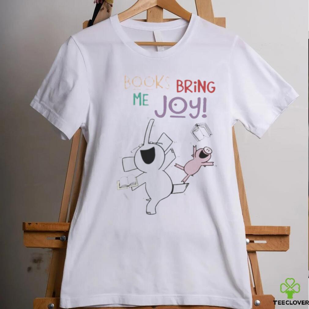 Reading Librarian Elephant And Piggie shirt Reading Librarian Elephant And Piggie shirt