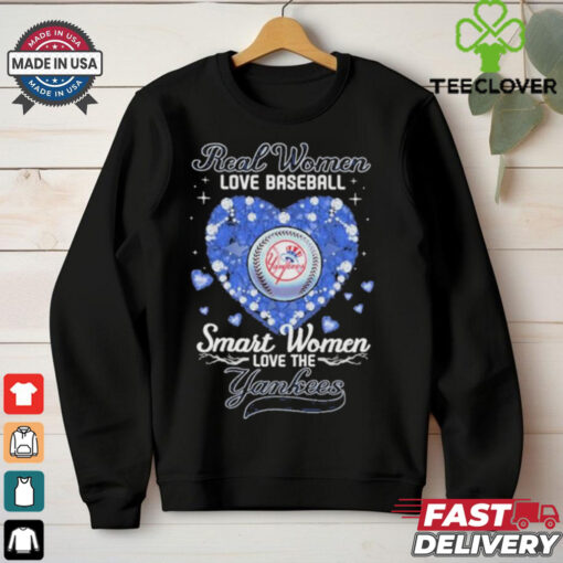 Real Women Love Baseball Smart Women Love The New York Yankees X Vintage Diamonds Shirt