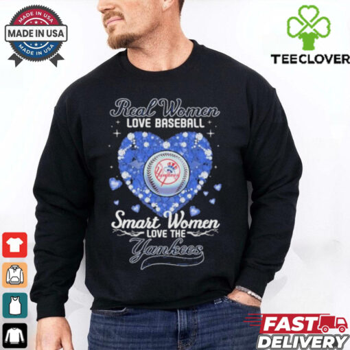 Real Women Love Baseball Smart Women Love The New York Yankees X Vintage Diamonds Shirt