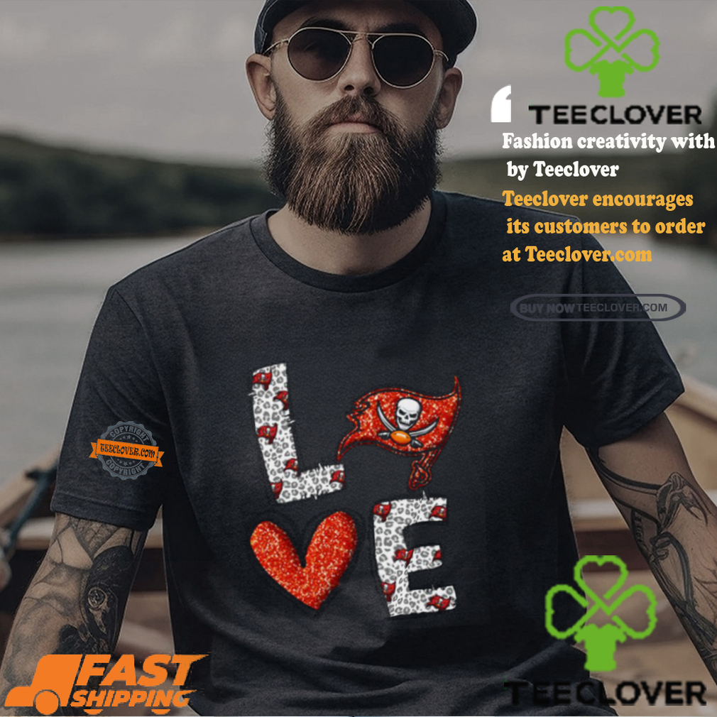 Real Women Love Football Smart Women Love The Buccaneers Shirt Real Women Love Football Smart Women Love The Buccaneers Shirt