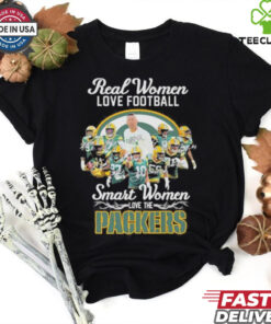 Real Women Love Football Smart Women Love The Green Bay Packers 2024 Signatures Shirt
