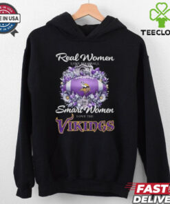 Real Women Love Football Smart Women Love The Minnesota Vikings Flowers 2024 T shirt