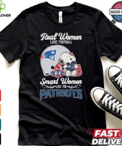 Real Women Love Football Smart Women Love The New England Patriots T Shirt