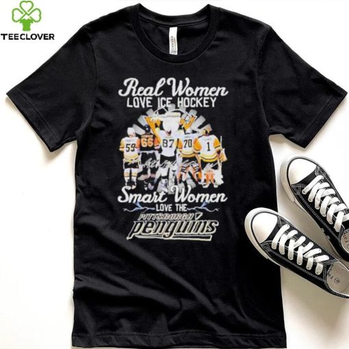 Real Women Love Ice Hockey Smart Women Love The Pittsburgh Penguins Signatures Shirt
