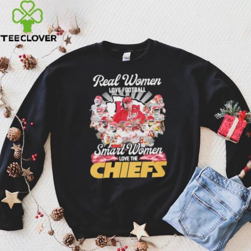 Real women love football smart women love the Chiefs signatures sport hoodie, sweater, longsleeve, shirt v-neck, t-shirt