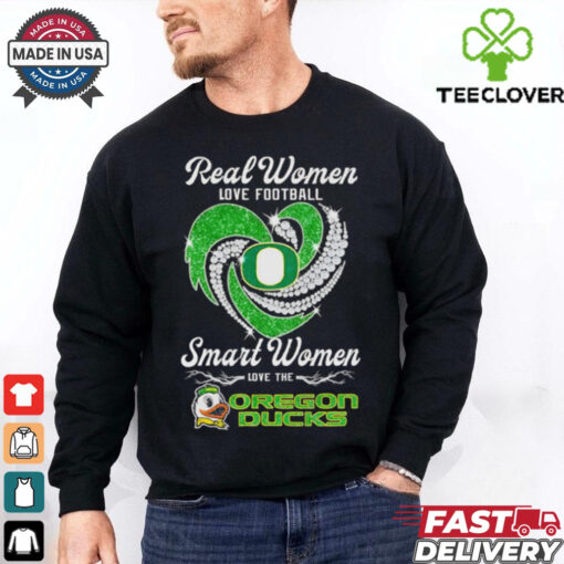 Real women love football smart women love the Oregon Ducks diamond heart shirt