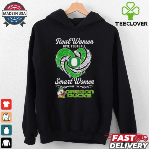 Real women love football smart women love the Oregon Ducks diamond heart shirt