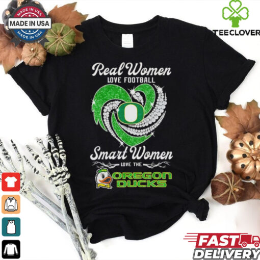 Real women love football smart women love the Oregon Ducks diamond heart shirt