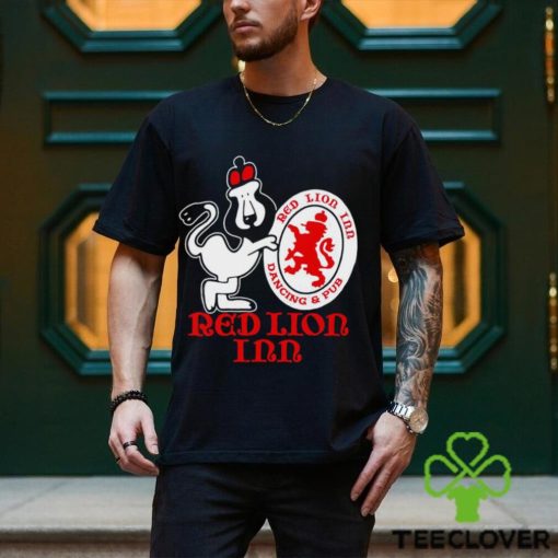 Red Lion Inn Dancing and Pub logo shirt