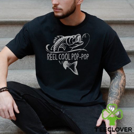 Reel Cool Pop Pop Fishing Pop Pop Father’s Day Men’s T shirt
