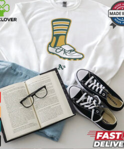 Remember Oakland – Oakland Athletics MLB Shoes On Feet t shirt
