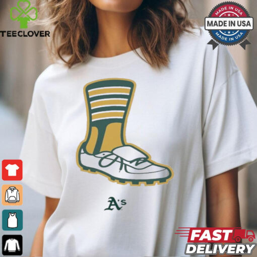 Remember Oakland – Oakland Athletics MLB Shoes On Feet t shirt