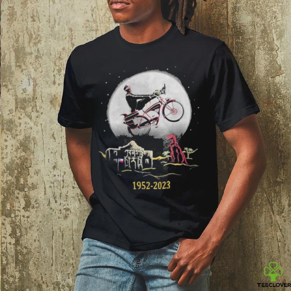 Rest in peace Paul reubens red bike pee wee herman shirt Rest in peace Paul reubens red bike pee wee herman shirt