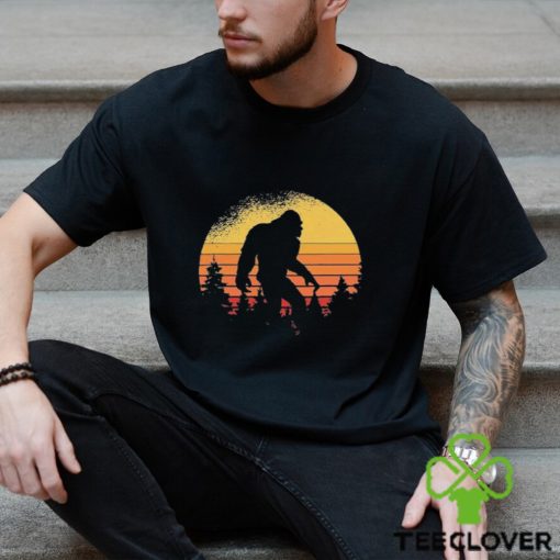 Retro Bigfoot Believer Silhouette Sasquatch Hide And Seek Vintage Shirt