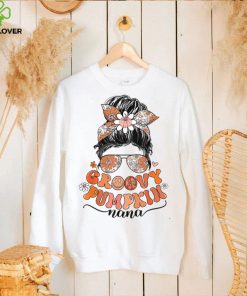 Retro Groovy Pumpkin Nana Messy Bun Women Mother's Day Gifts T Shirt