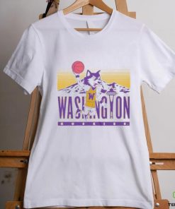 Retro Inspired Uw Dunking Harry The Husky T Shirt