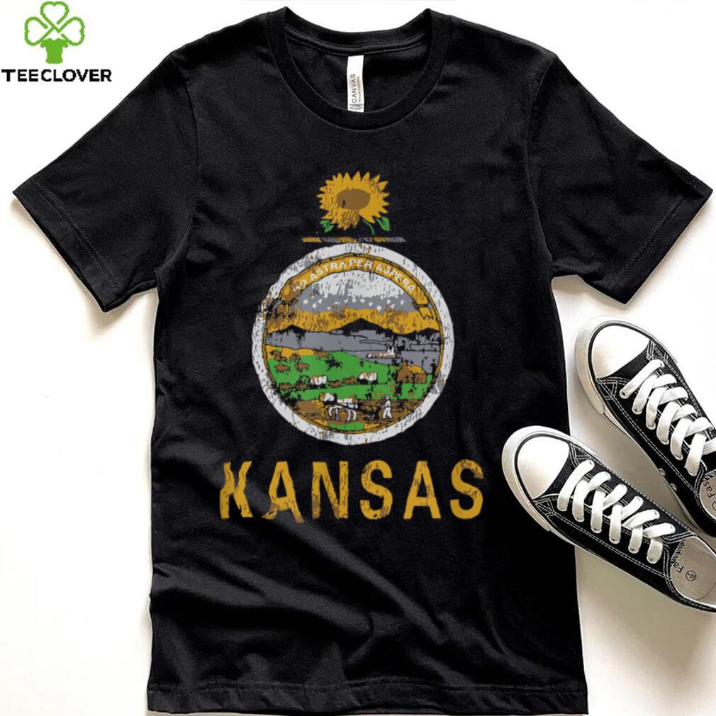 Retro Kansas Flag Vintage KS Souvenir Men Women Kids Shirt T Shirt