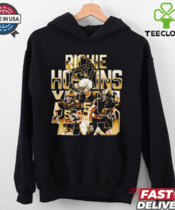 Richie Hoskins V player illustration Christmas shirt