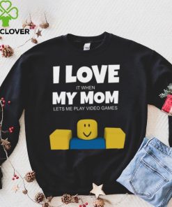 Roblox NOOB I Love My Mom Funny Gamer Gift T Shirt