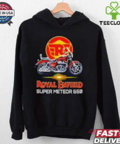 Royal Enfield Super Meteor 650 Shirt, featuring a sleek design with the Royal Enfield logo and the Super Meteor 650 model. Perfect for motorcycle enthusiasts who are passionate about this powerful and stylish bike.