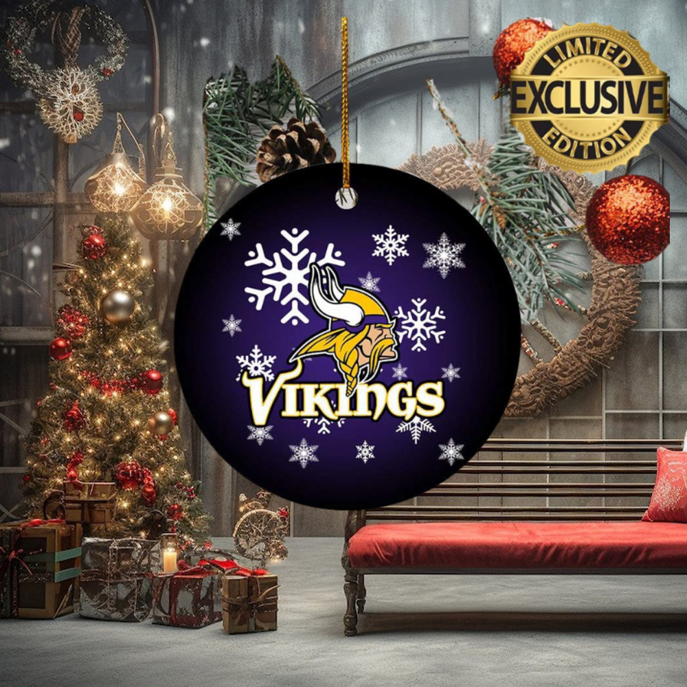 Personalized Minnesota Vikings 2022 Ball Christmas Ornament