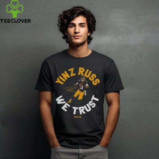 Russell Wilson Yinz Russ We Trust Breakingt Shirt