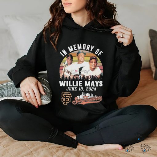 San Francisco Giants In Memory Of Willie Mays Rest In Peace Vintage 2024 Signature hoodie, sweater, longsleeve, shirt v-neck, t-shirt