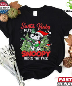 Santa Bay Put Snoopy Under The Tree shirt