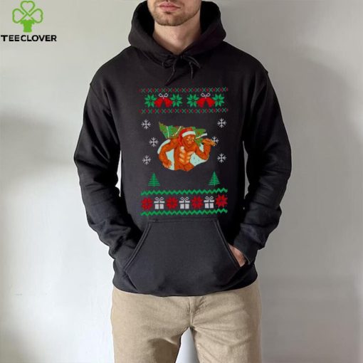 Santa Bigfoot Tree Christmas 2022 hoodie, sweater, longsleeve, shirt v-neck, t-shirt