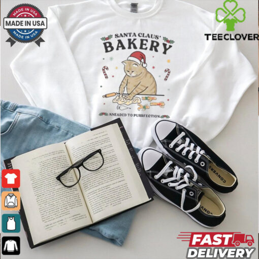 Santa Claus Bakery Funny Xmas Cat Owner Gift T Shirt