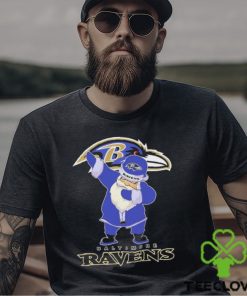 Santa Claus Dabbing Christmas Baltimore Ravens Shirt