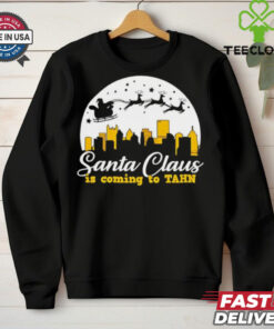 Santa Claus is coming to Tahn skyline Christmas shirt 2 Santa Claus is coming to Tahn skyline Christmas shirt