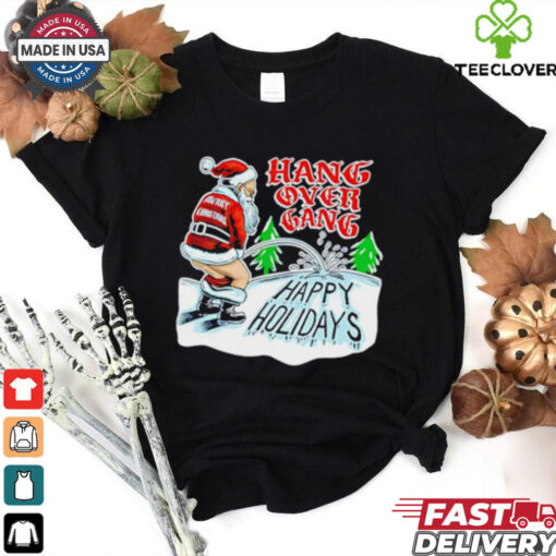 Santa Claus urinates on the snow Happy Holidays shirt