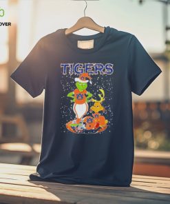 Santa Grinch And Dog Auburn Tigers Helmet Merry Christmas Thoodie, sweater, longsleeve, shirt v-neck, t-shirt