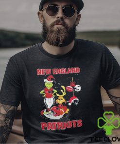 Santa Grinch And Dog New England Patriots Christmas Shirt