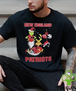 Santa Grinch And Dog New England Patriots Christmas Shirt