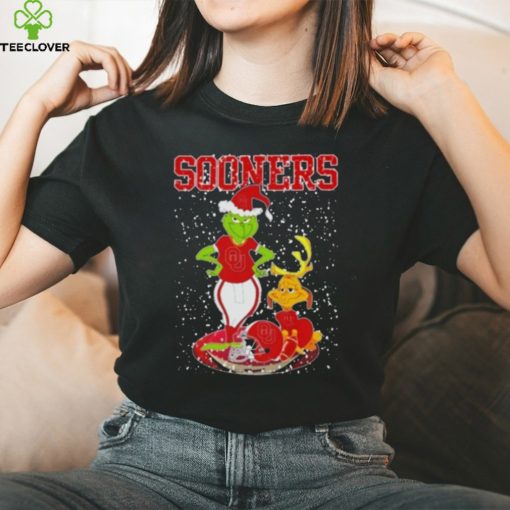 Santa Grinch And Dog Oklahoma Sooners Helmet Merry Christmas Thoodie, sweater, longsleeve, shirt v-neck, t-shirt