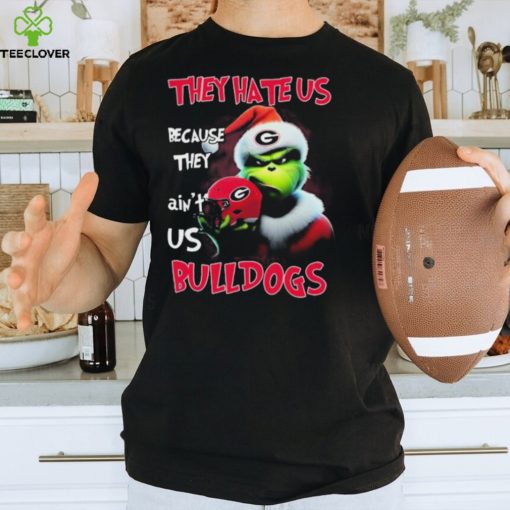 Santa Grinch Christmas They Hate Us Because Ain’t Us Georgia Bulldogs Shirt