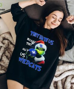 Santa Grinch Christmas They Hate Us Because Ain’t Us Kentucky Wildcats Shirt