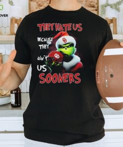 Santa Grinch Christmas They Hate Us Because Ain’t Us Oklahoma Sooners Shirt