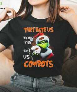 Santa Grinch Christmas They Hate Us Because Ain’t Us Oklahoma State Cowboys Shirt