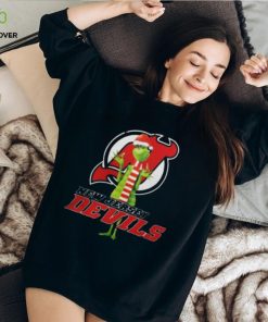 Santa Grinch Nhl New Jersey Devils Christmas Shirt