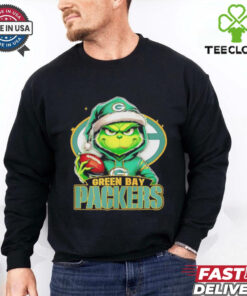 Santa Grinch hug ball Green Bay Packers Christmas shirt