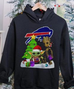 Santa Groot and Baby Yoda hug Buffalo Bills Snow Christmas Tree shirt
