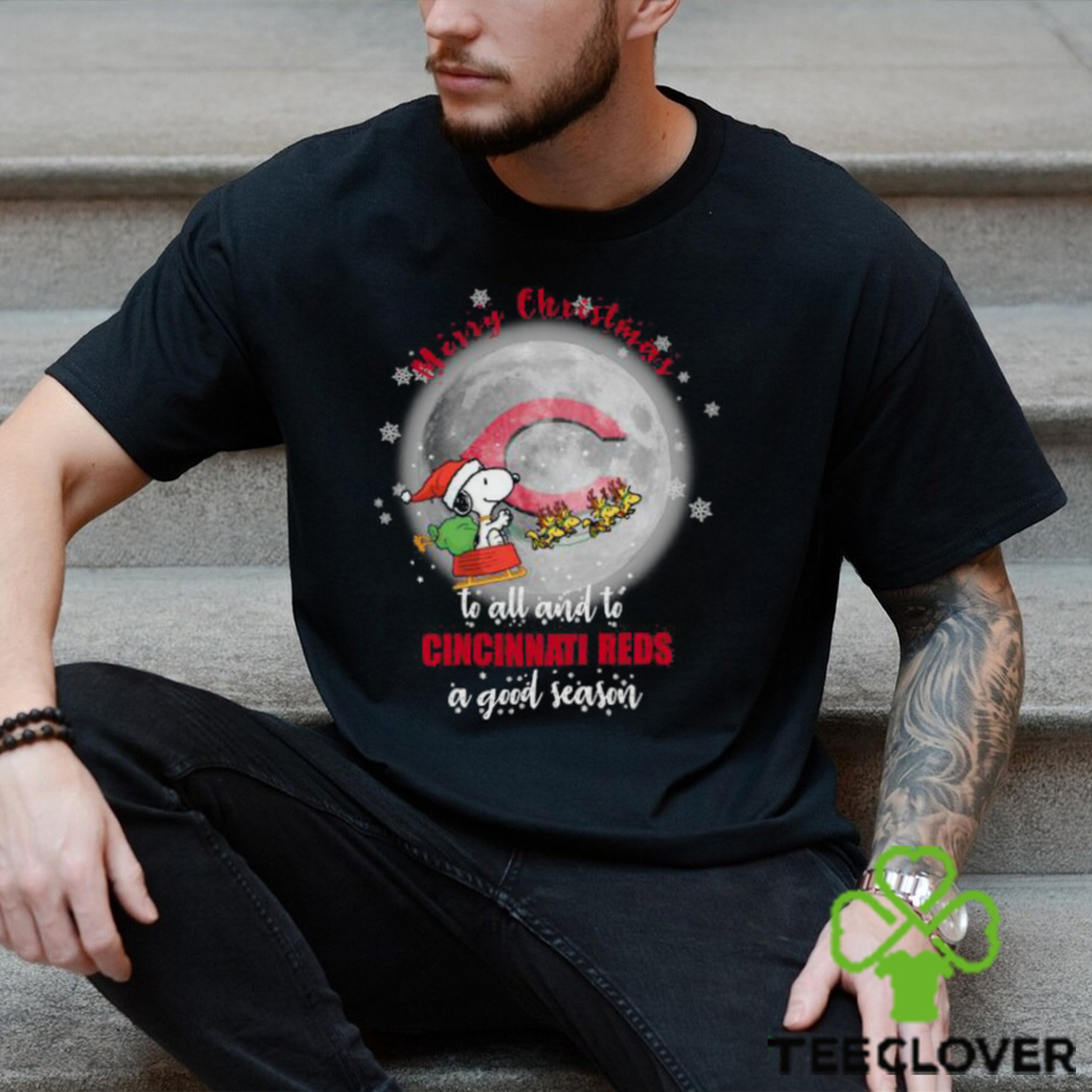 Santa Snoopy merry christmas to all and to Cincinnati Reds a good season shirt Santa Snoopy merry christmas to all and to Cincinnati Reds a good season shirt