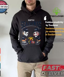 Seattle Seahawks NFL Halloween Peeing Funny Shirt
