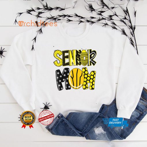 Senor Mom Love Egg And Bee cute Lovely Heart Skin T Shirt