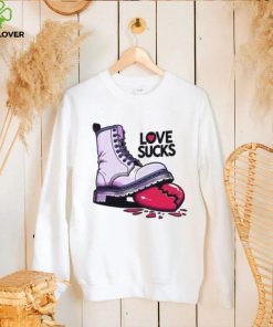 Shoe stomp heart broken love sucks Valentine’s Day T Shirt