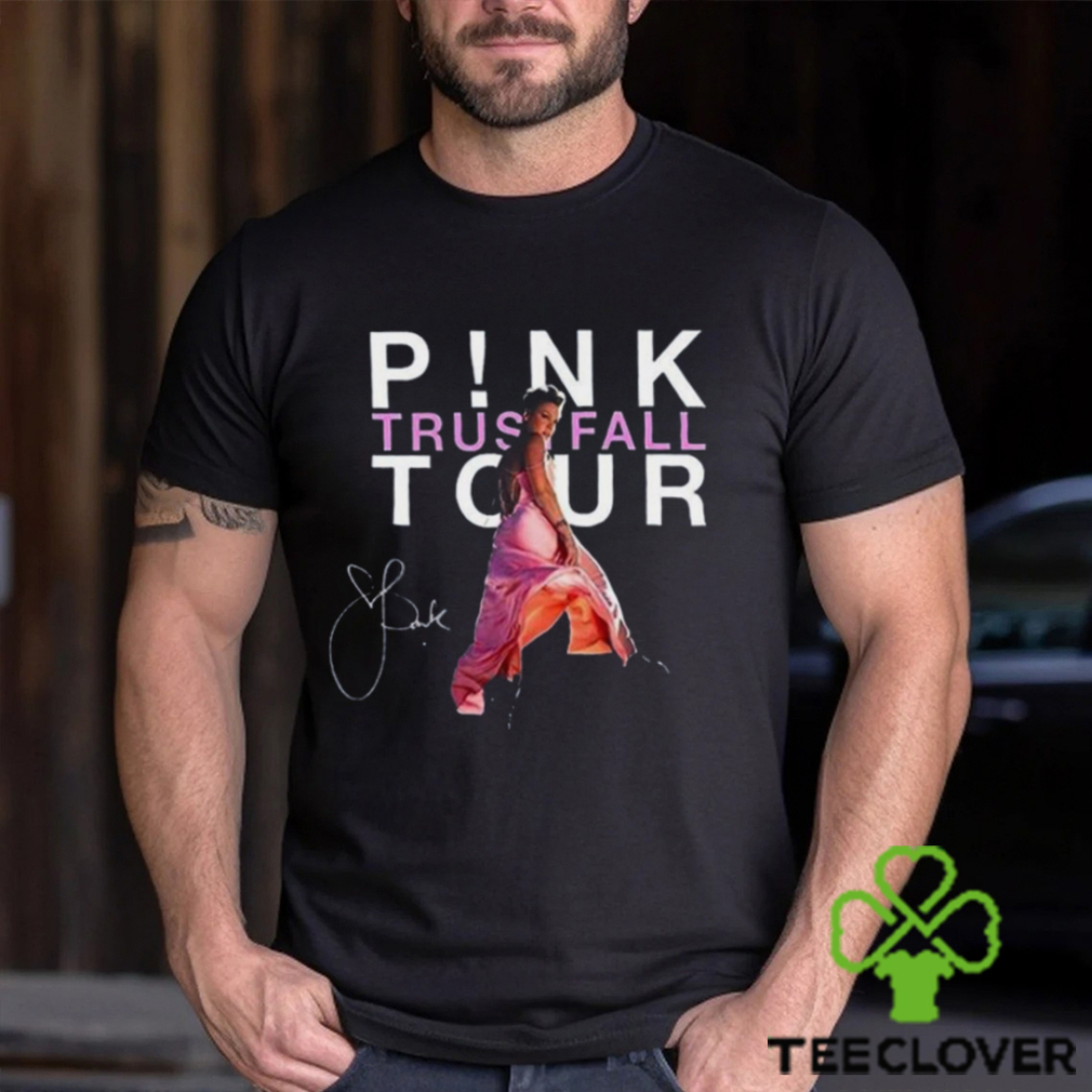 Signaturee Pin K Shirt P!N Singer Fan Gift Signaturee Pin K Shirt P!N Singer Fan Gift