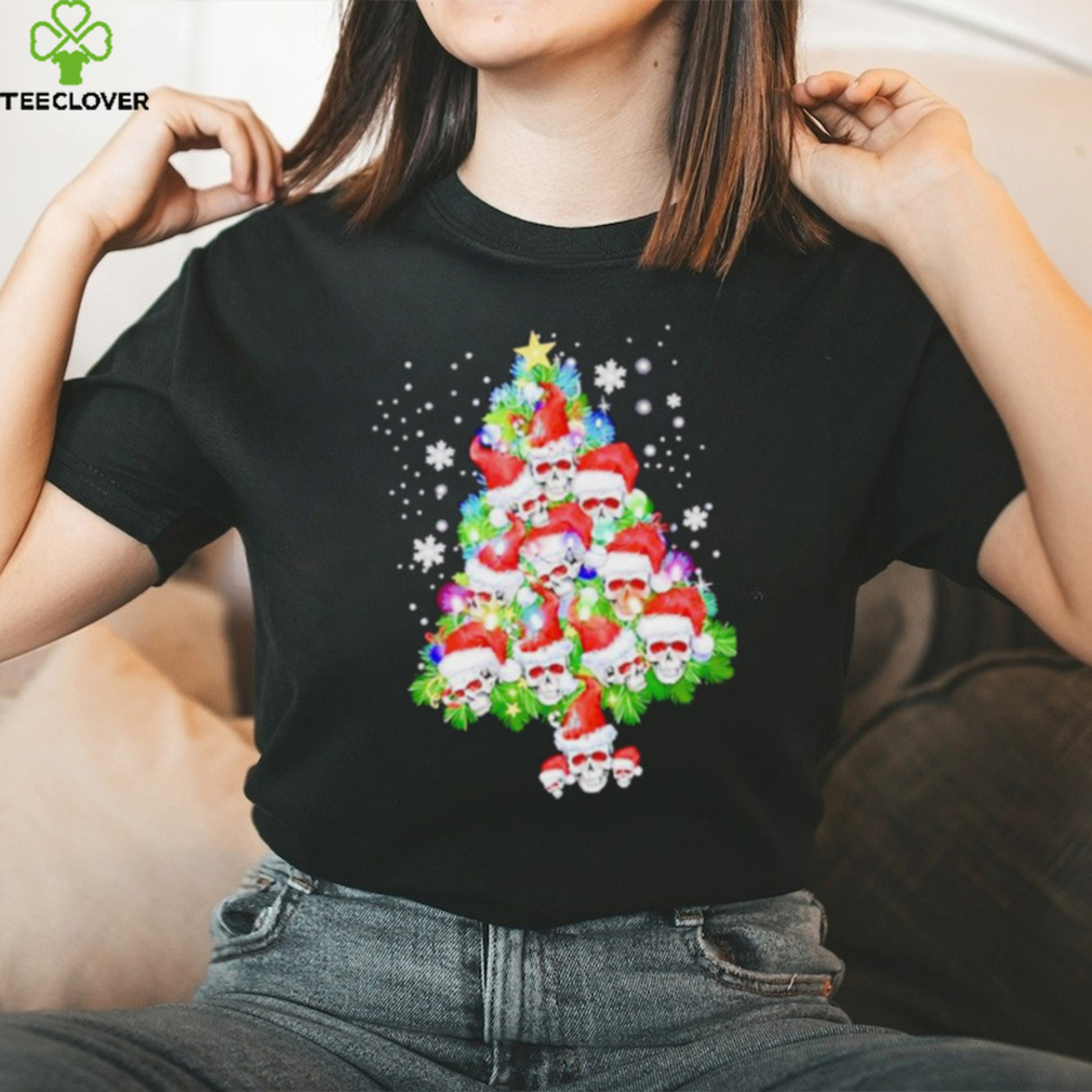 Skull Santa hat Christmas tree shirt Skull Santa hat Christmas tree shirt
